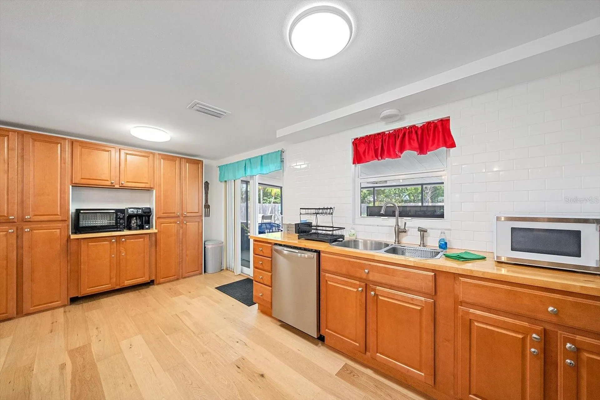 2923 Linwood Drive Sarasota FL 34232