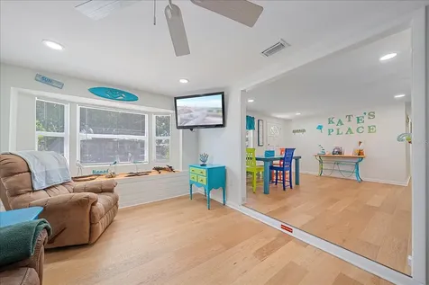 2923 Linwood Drive Sarasota FL 34232