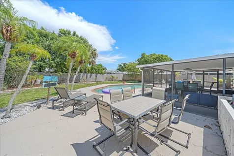 2923 Linwood Drive Sarasota FL 34232