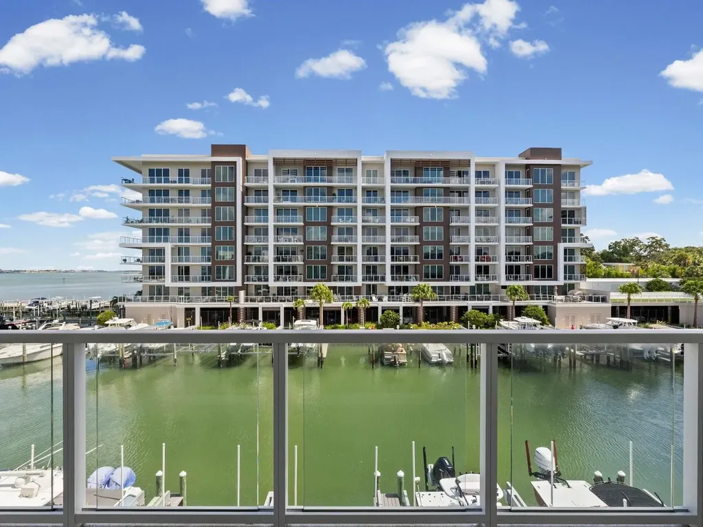 868 N Osceola Avenue Clearwater FL 33755