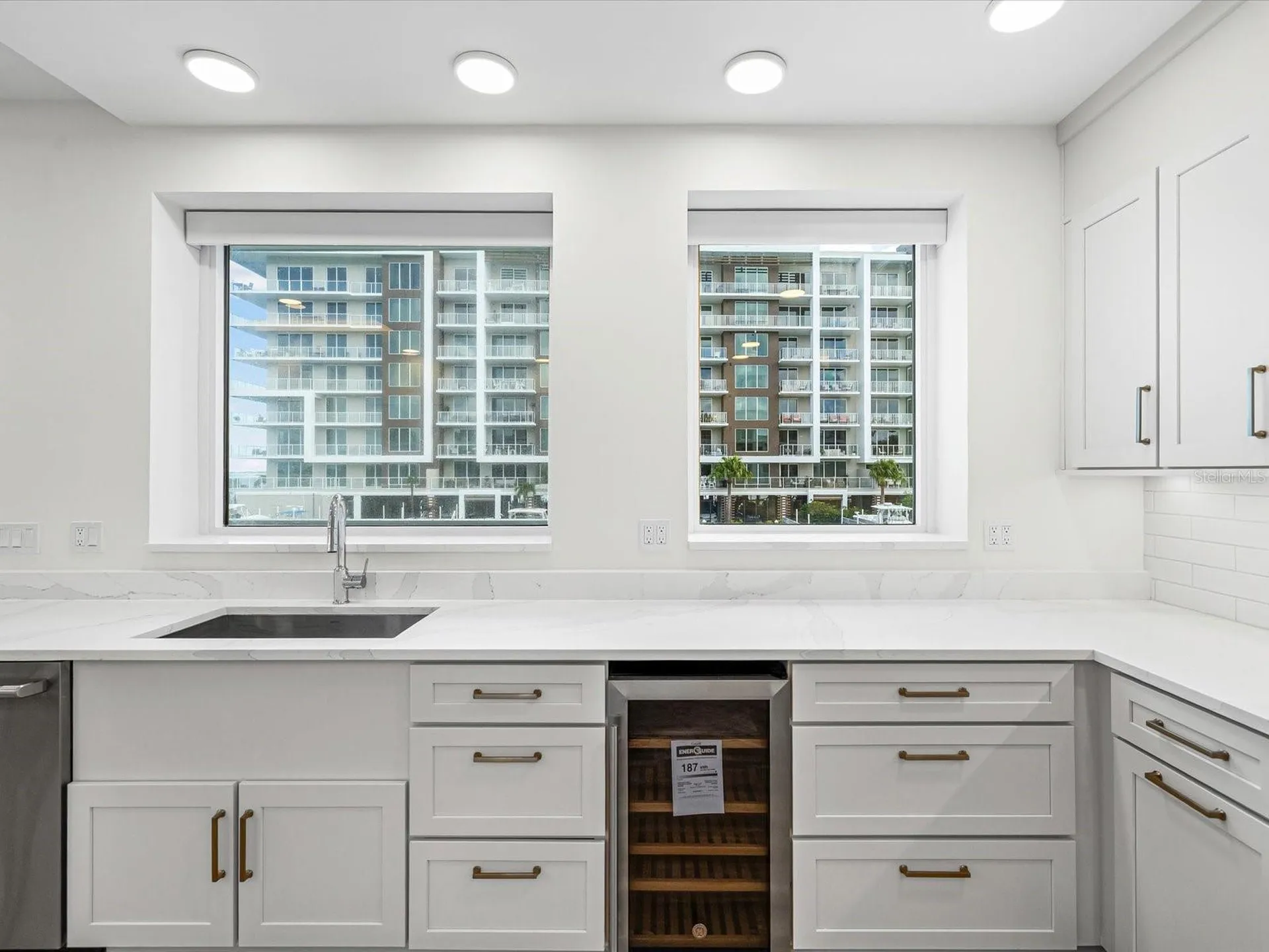868 N Osceola Avenue Clearwater FL 33755
