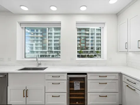 868 N Osceola Avenue Clearwater FL 33755