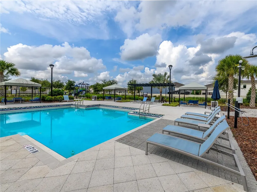 19319 Blue Pond Drive Lutz FL 33558
