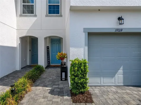19319 Blue Pond Drive Lutz FL 33558