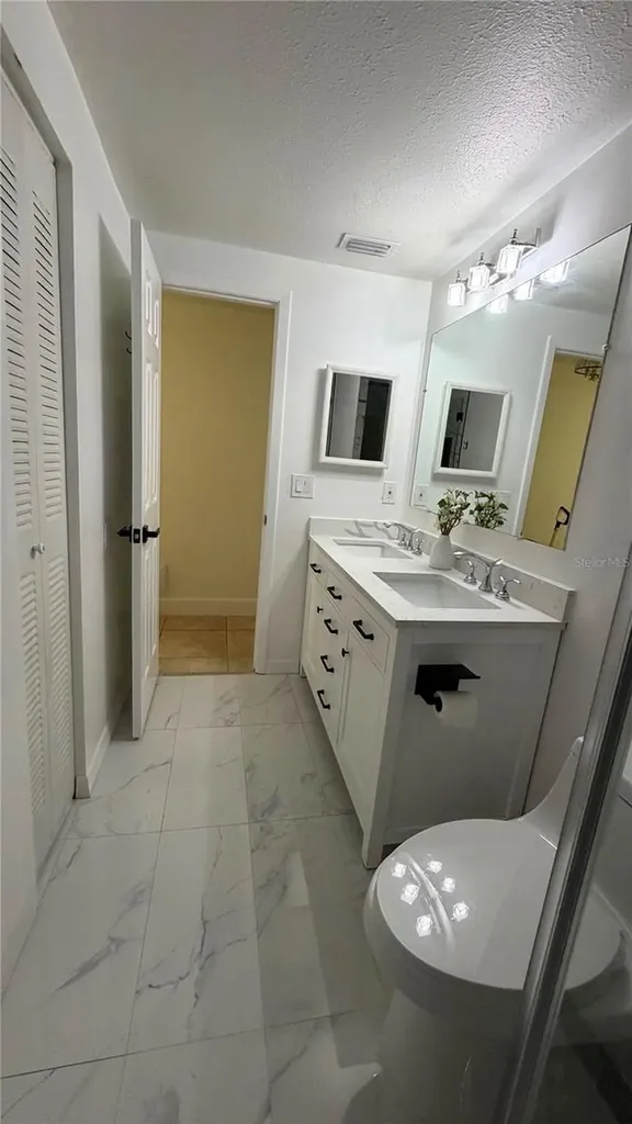 6713 Willow Spring Court Tampa FL 33615