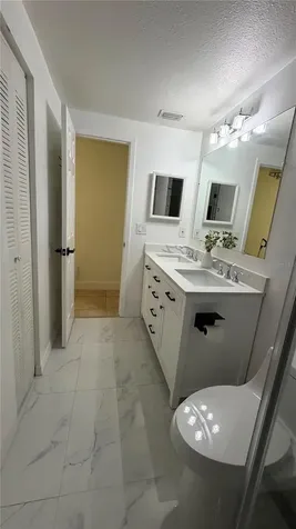 6713 Willow Spring Court Tampa FL 33615