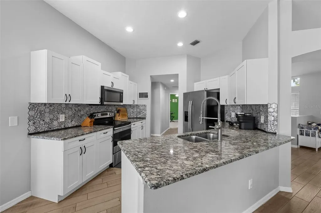 2410 Arborwood Drive Valrico FL 33596