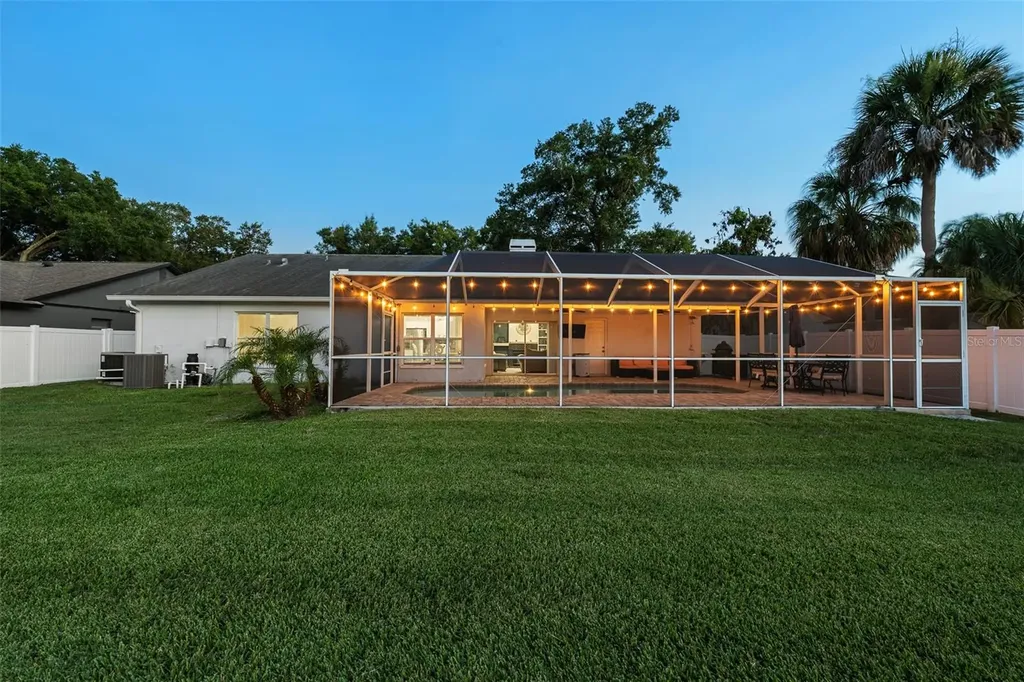 2410 Arborwood Drive Valrico FL 33596