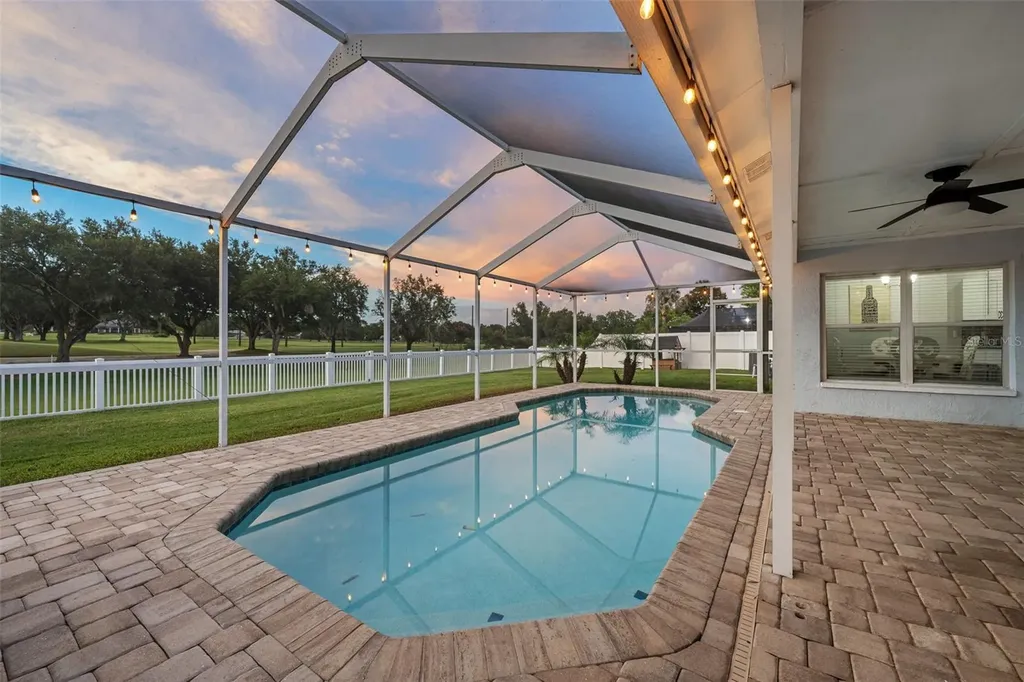 2410 Arborwood Drive Valrico FL 33596