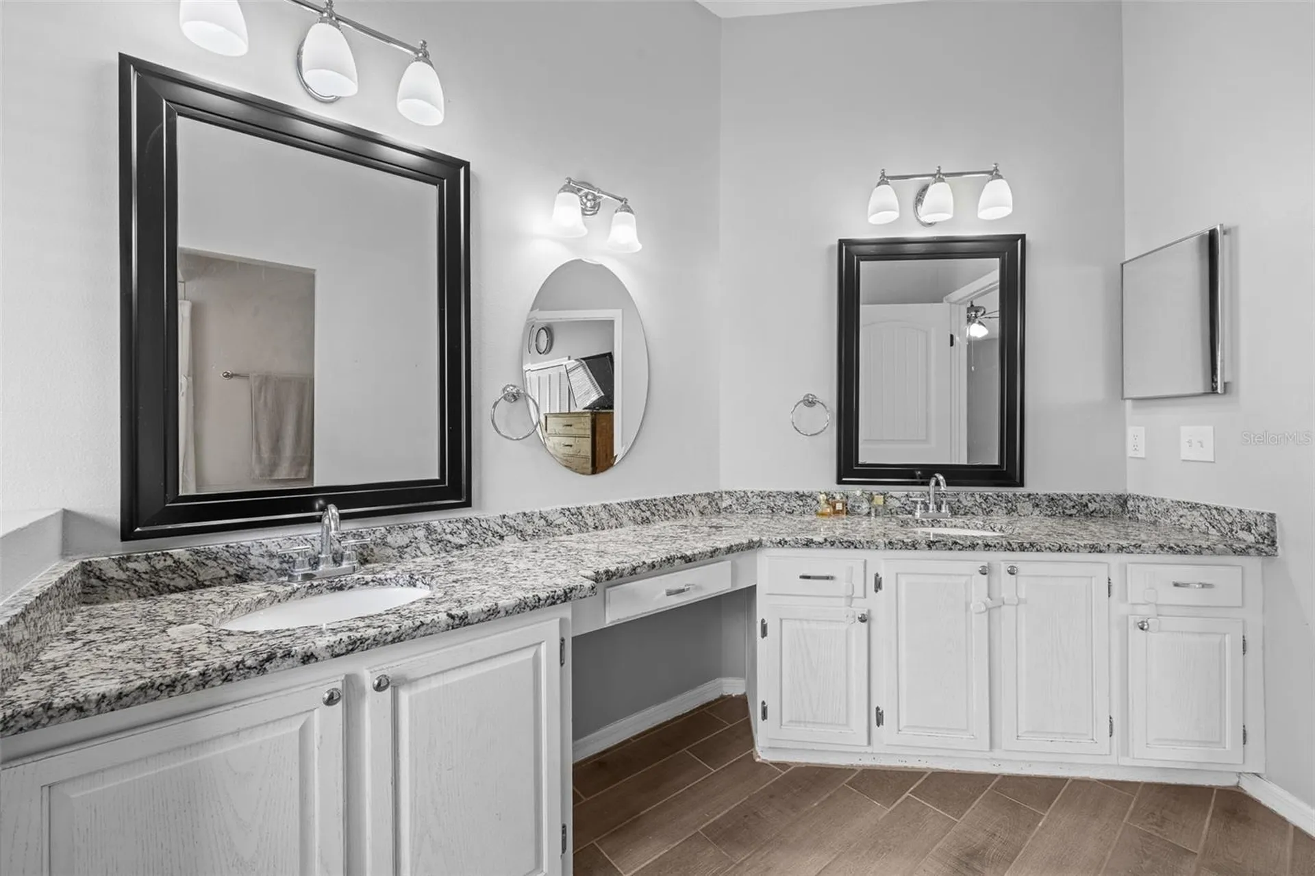 2410 Arborwood Drive Valrico FL 33596
