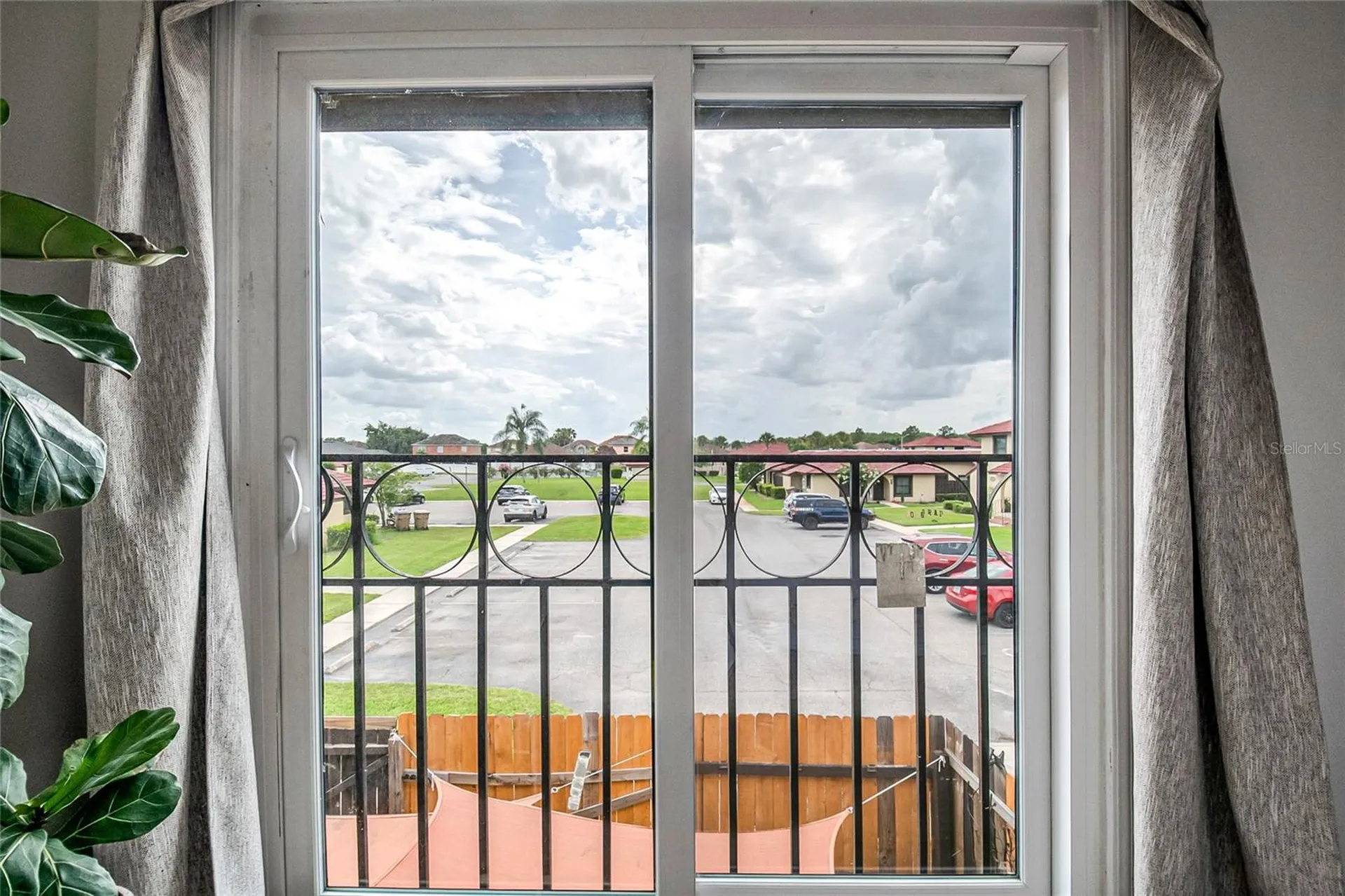447 Hunter Circle Kissimmee FL 34758
