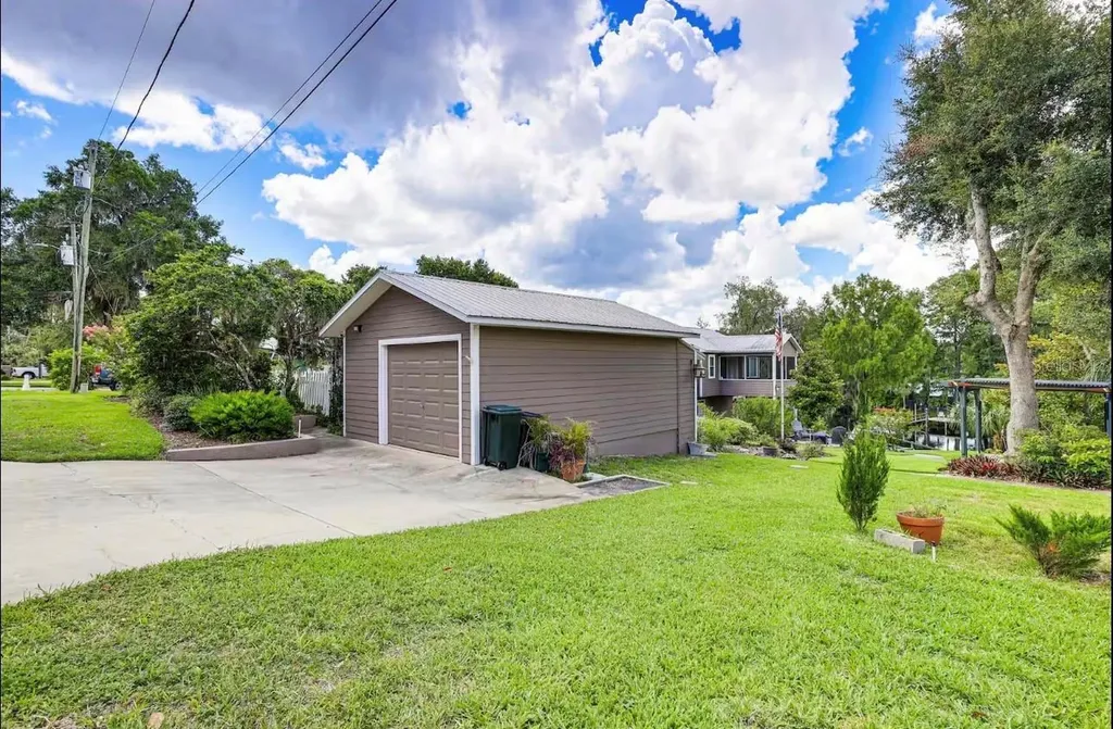 20906 River Drive Dunnellon FL 34431
