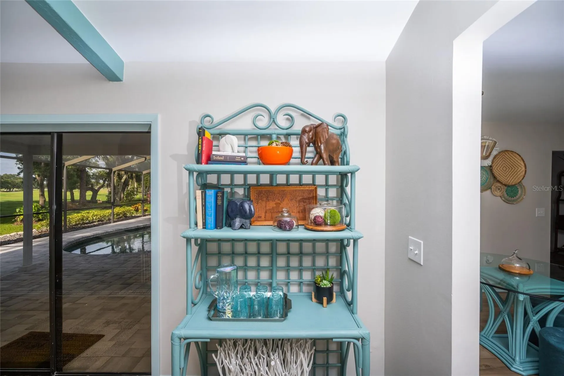 5005 Canterbury Drive Sarasota FL 34243
