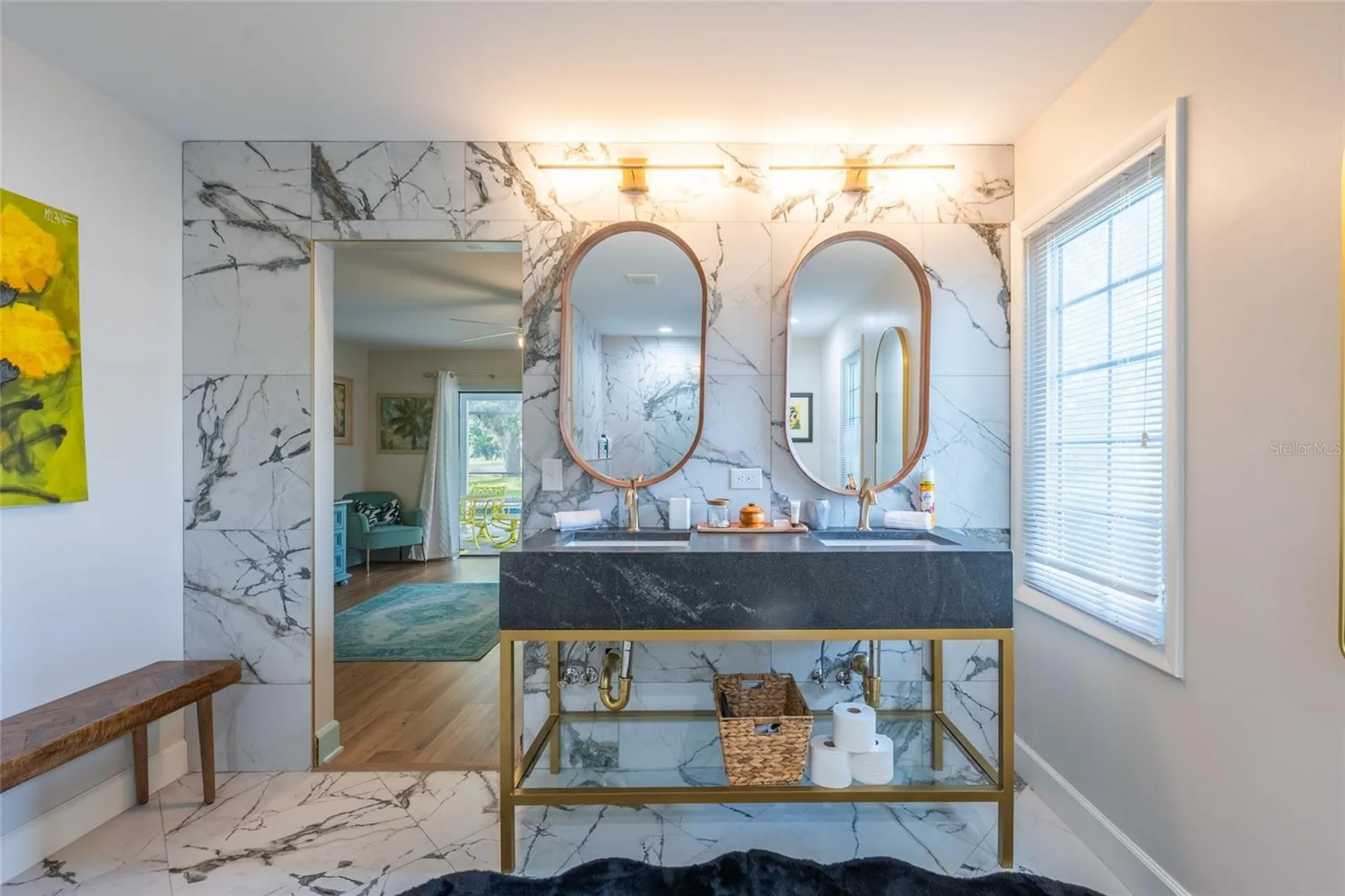 5005 Canterbury Drive Sarasota FL 34243