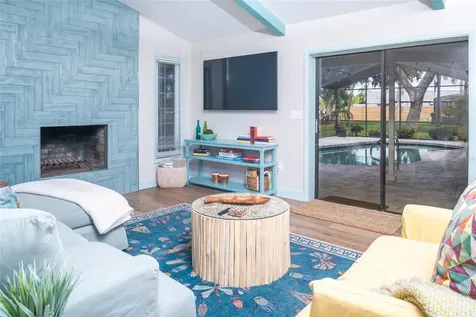 5005 Canterbury Drive Sarasota FL 34243