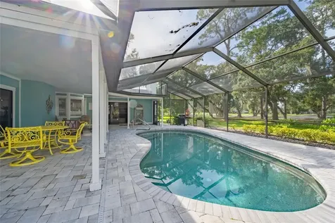 5005 Canterbury Drive Sarasota FL 34243