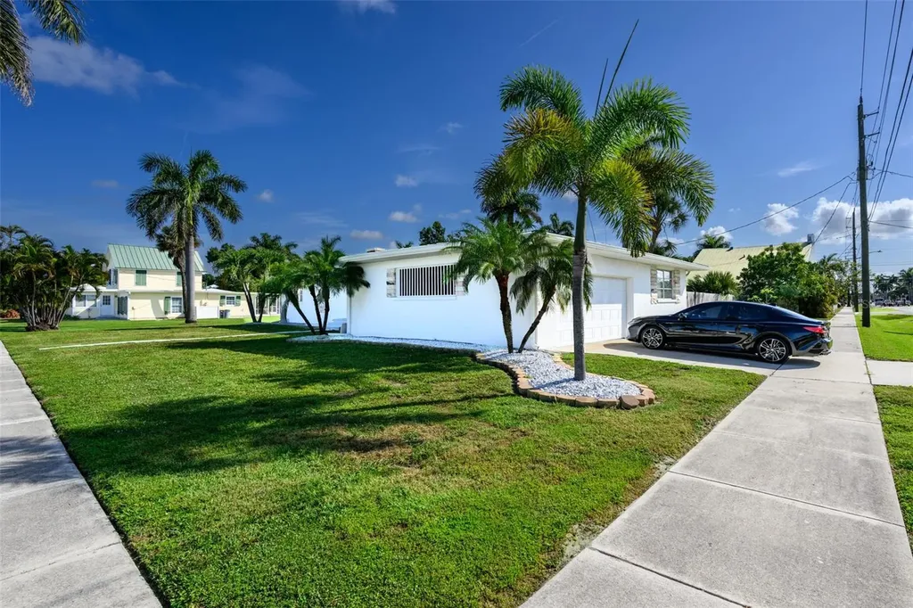 330 Harvey Street Punta Gorda FL 33950
