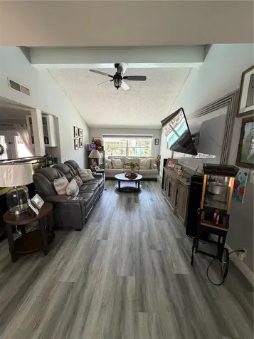 1409 Ponce De Leon Boulevard Winter Springs FL 32708