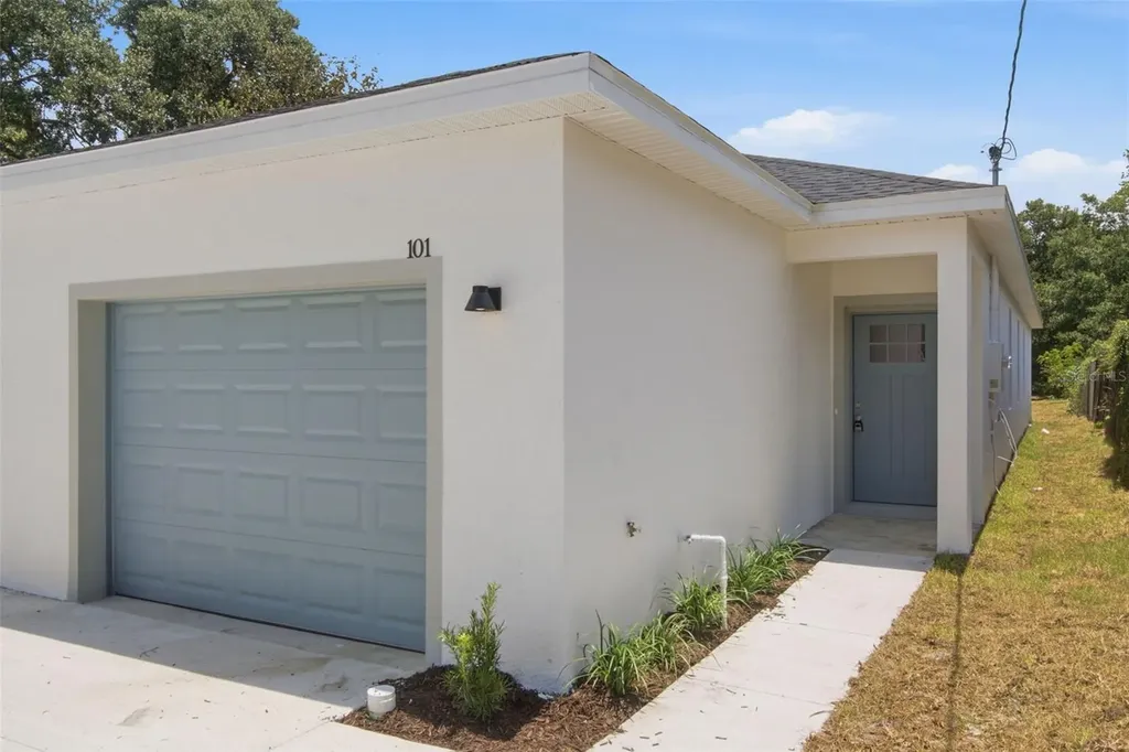 67 Glover Street Eustis FL 32726