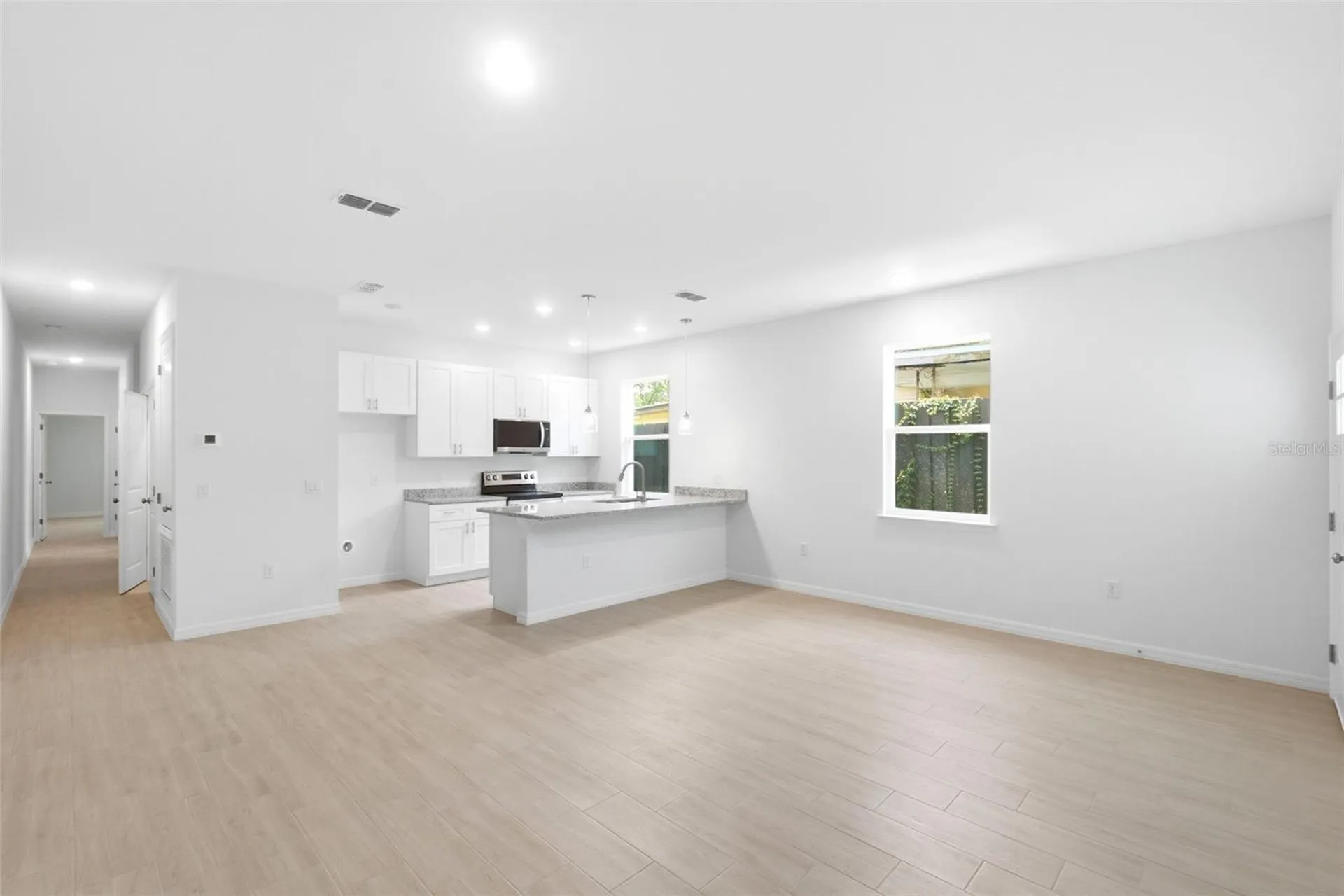 67 Glover Street Eustis FL 32726