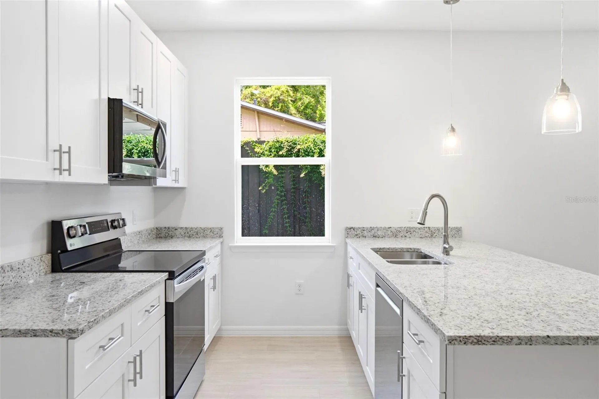 67 Glover Street Eustis FL 32726