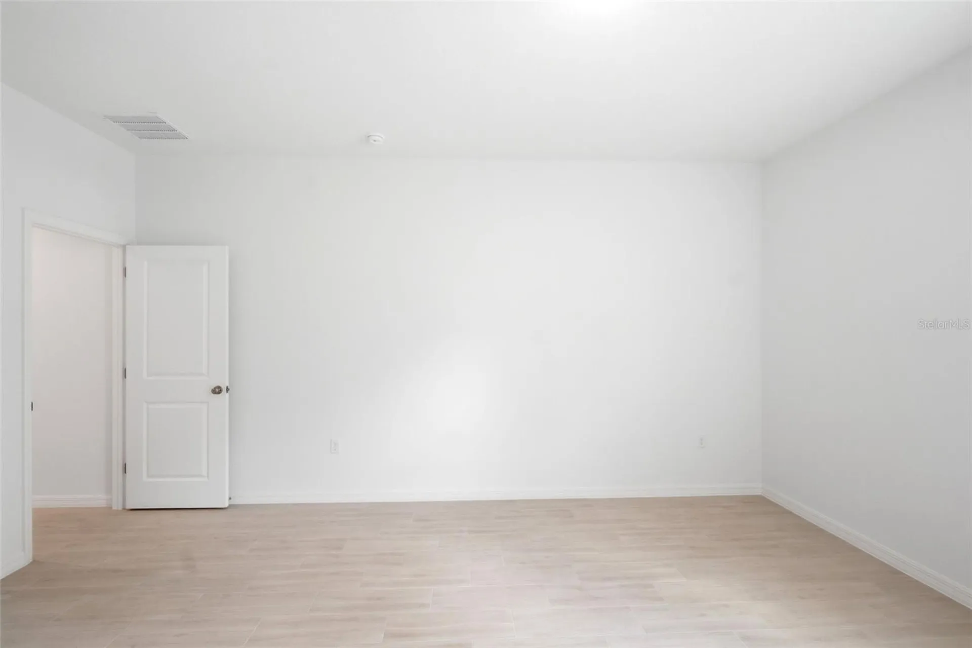 67 Glover Street Eustis FL 32726