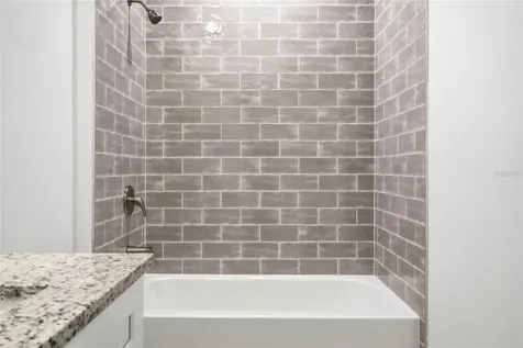 67 Glover Street Eustis FL 32726