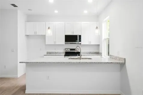 67 Glover Street Eustis FL 32726