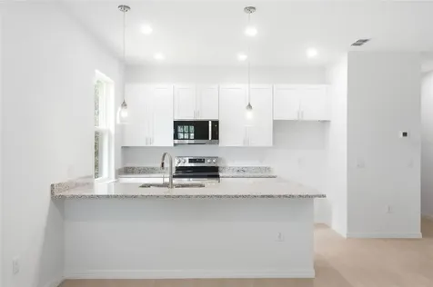 67 Glover Street Eustis FL 32726