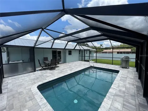 3410 Bay Street Sarasota FL 34237
