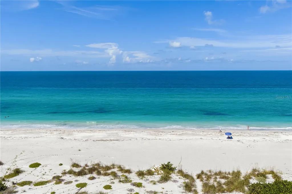 524 Spanish Drive S Longboat Key FL 34228