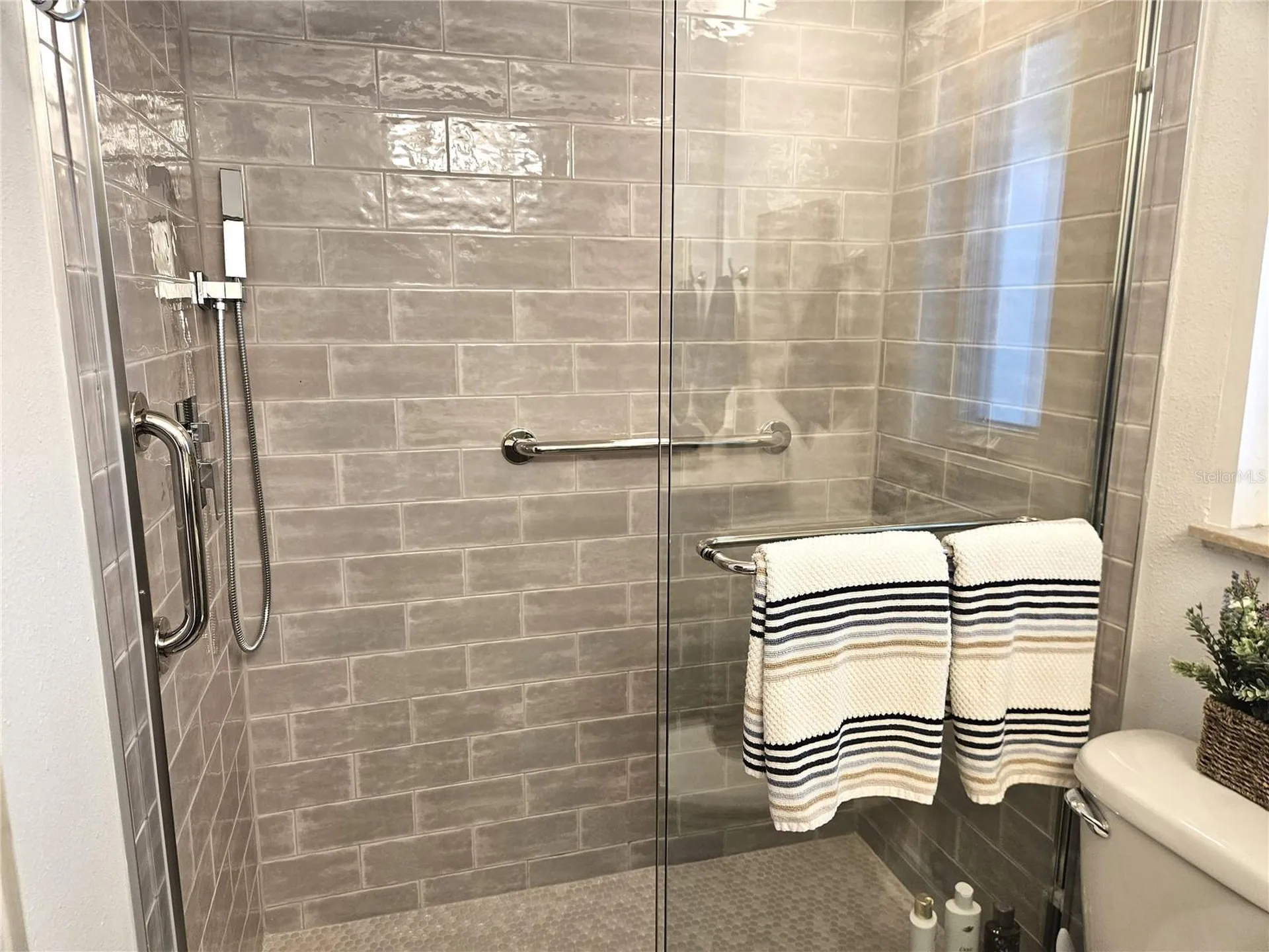 524 Spanish Drive S Longboat Key FL 34228