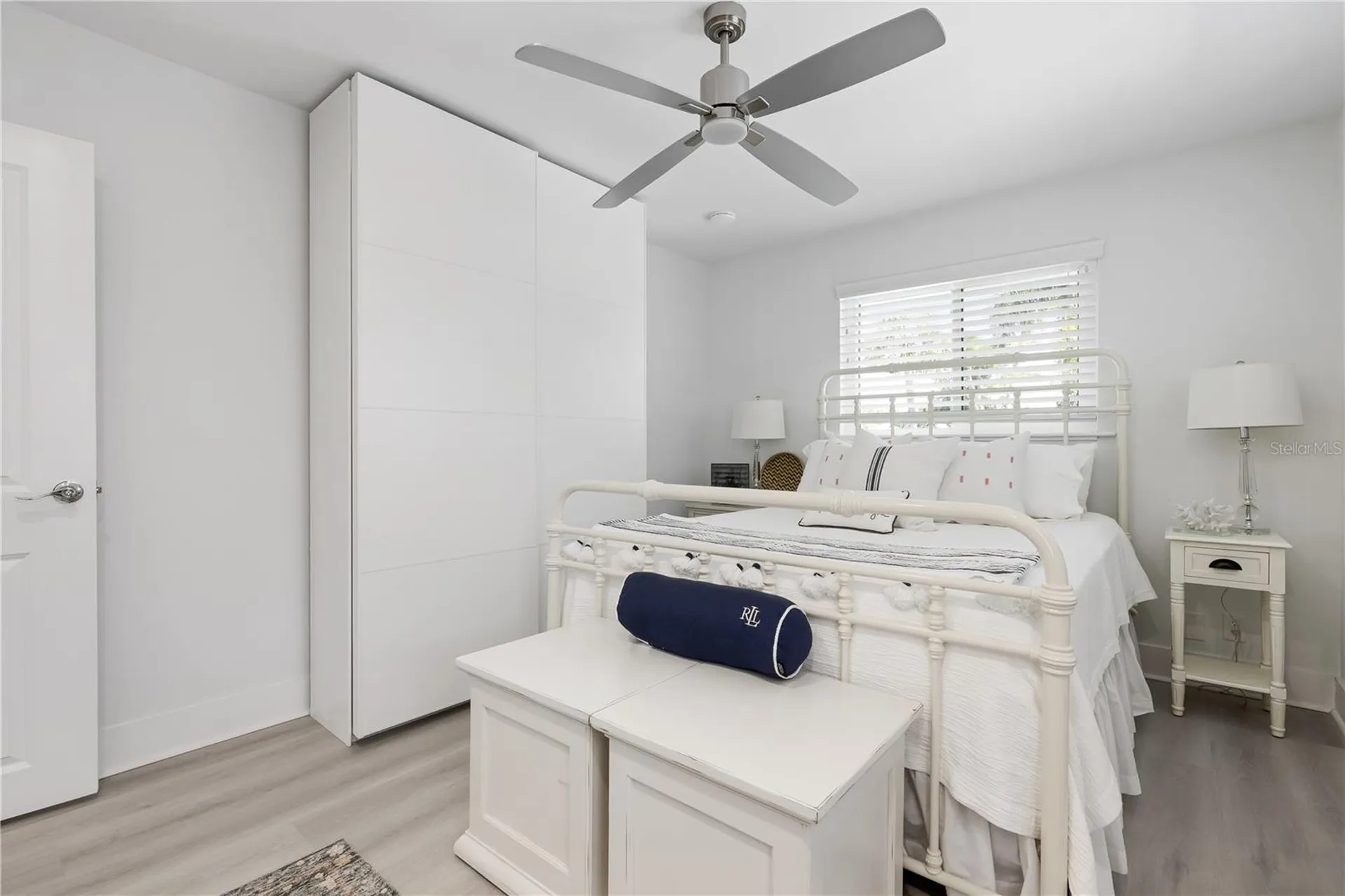 524 Spanish Drive S Longboat Key FL 34228