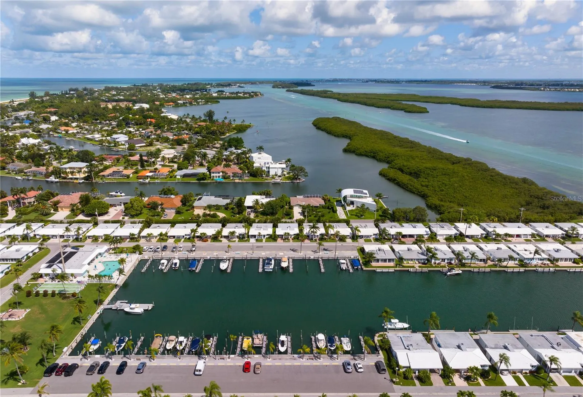 524 Spanish Drive S Longboat Key FL 34228