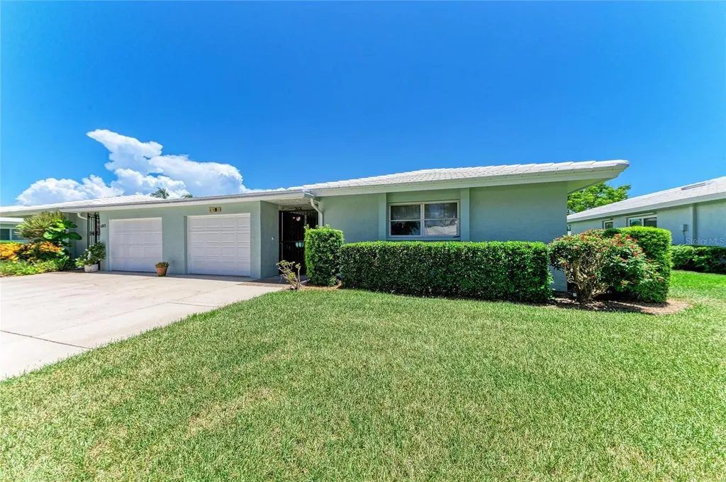 6905 9th Avenue W Bradenton FL 34209