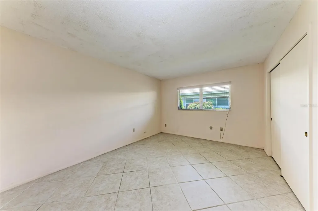 6905 9th Avenue W Bradenton FL 34209