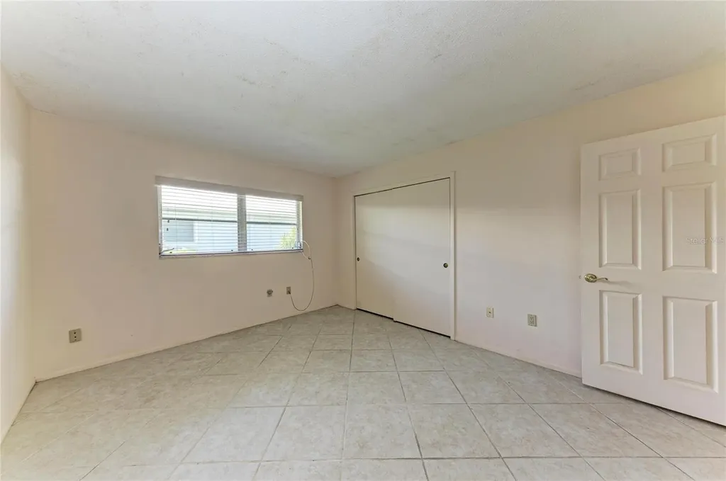 6905 9th Avenue W Bradenton FL 34209