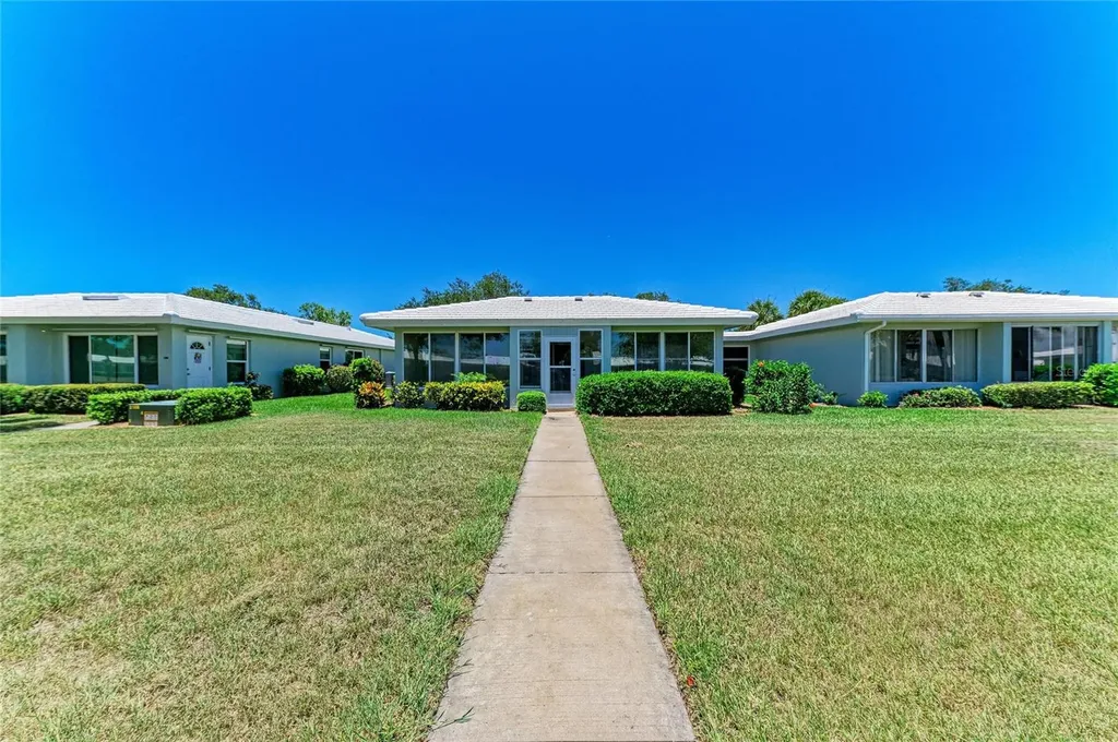 6905 9th Avenue W Bradenton FL 34209
