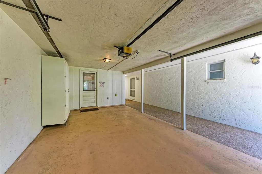 6905 9th Avenue W Bradenton FL 34209