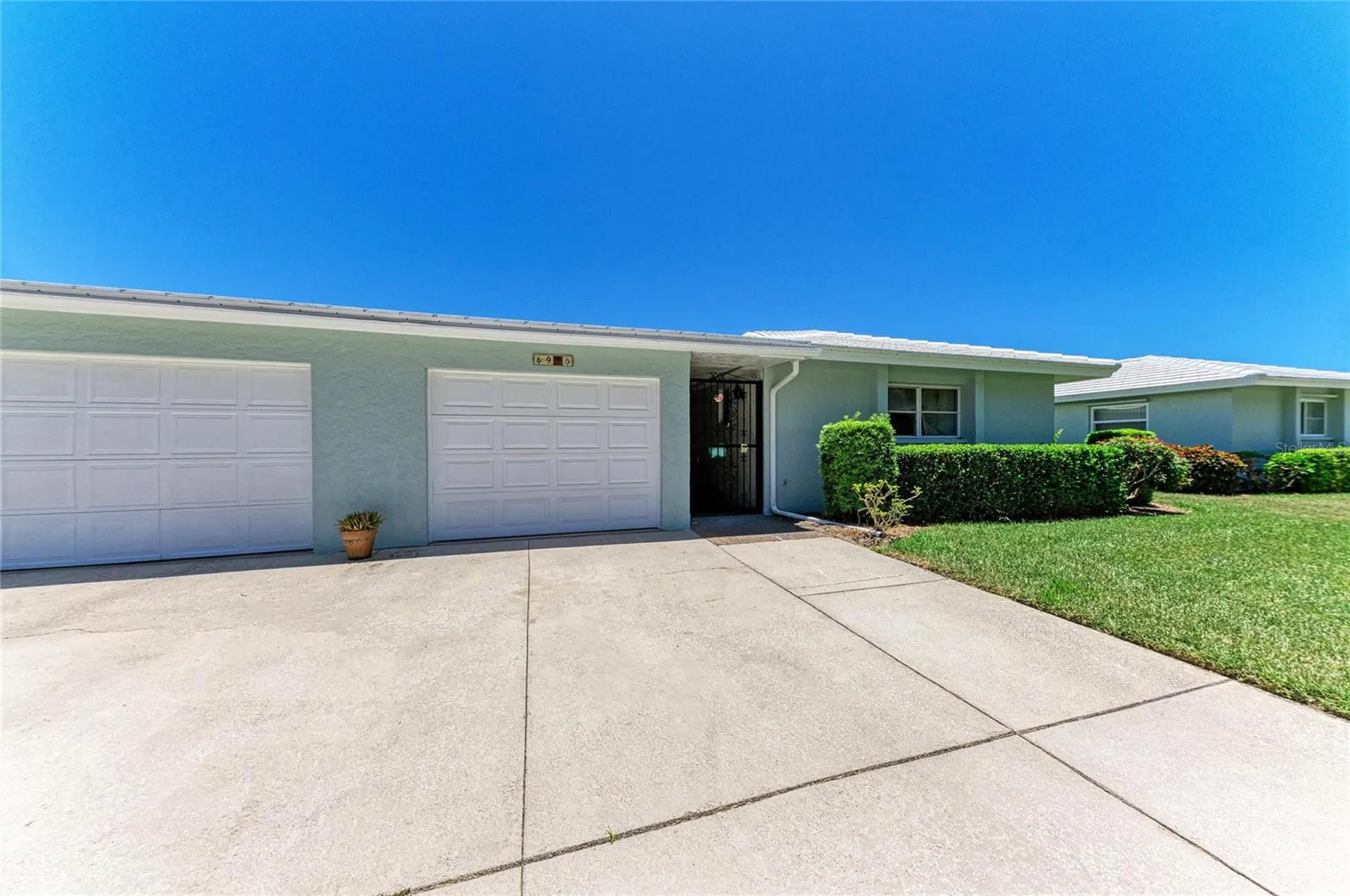 6905 9th Avenue W Bradenton FL 34209