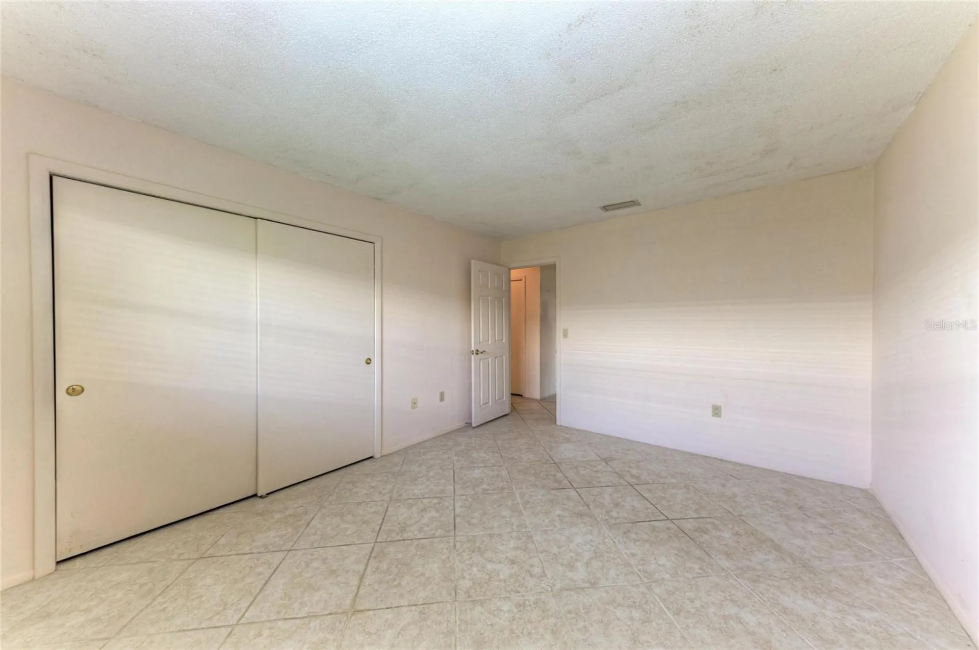 6905 9th Avenue W Bradenton FL 34209