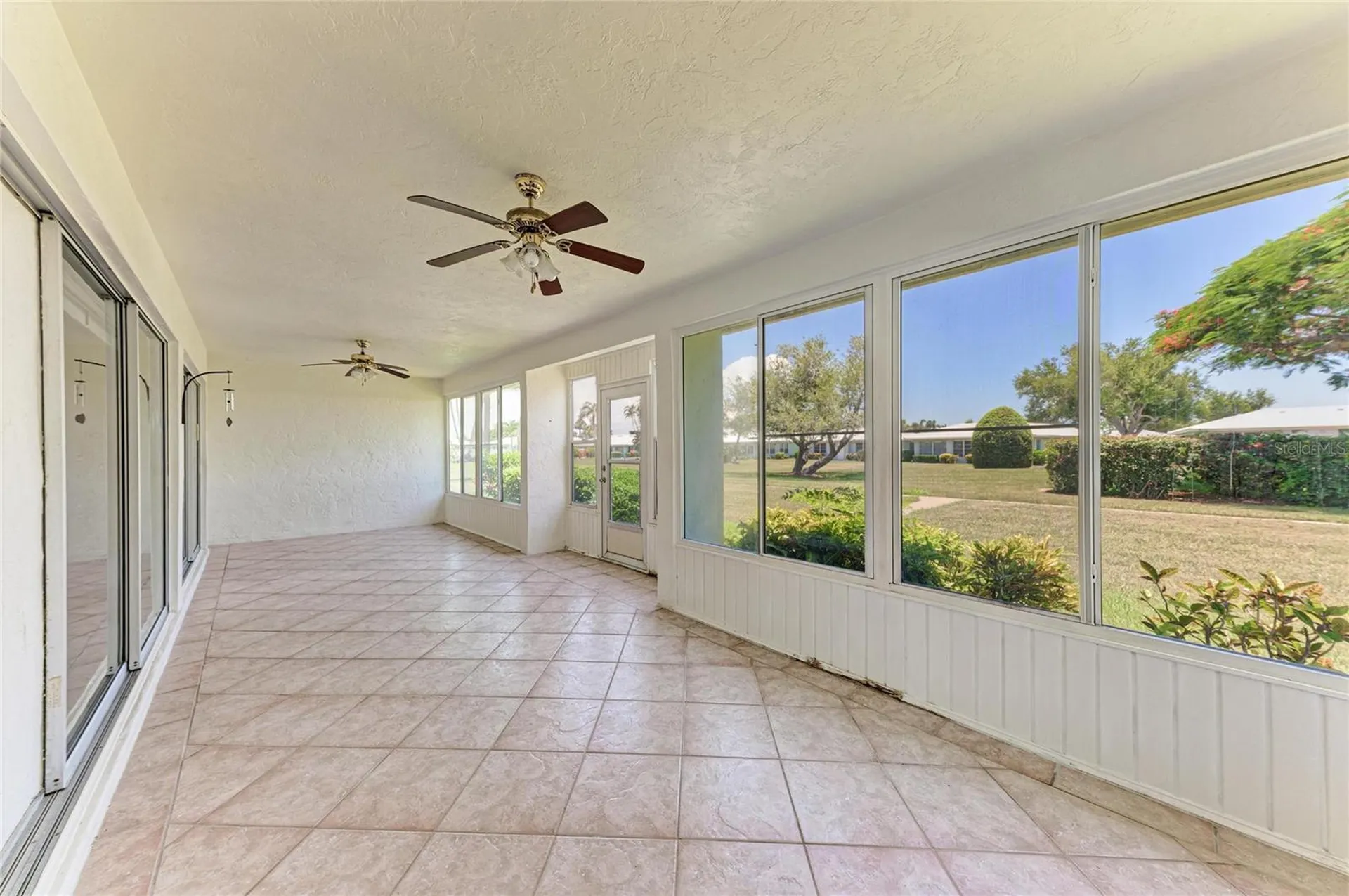6905 9th Avenue W Bradenton FL 34209