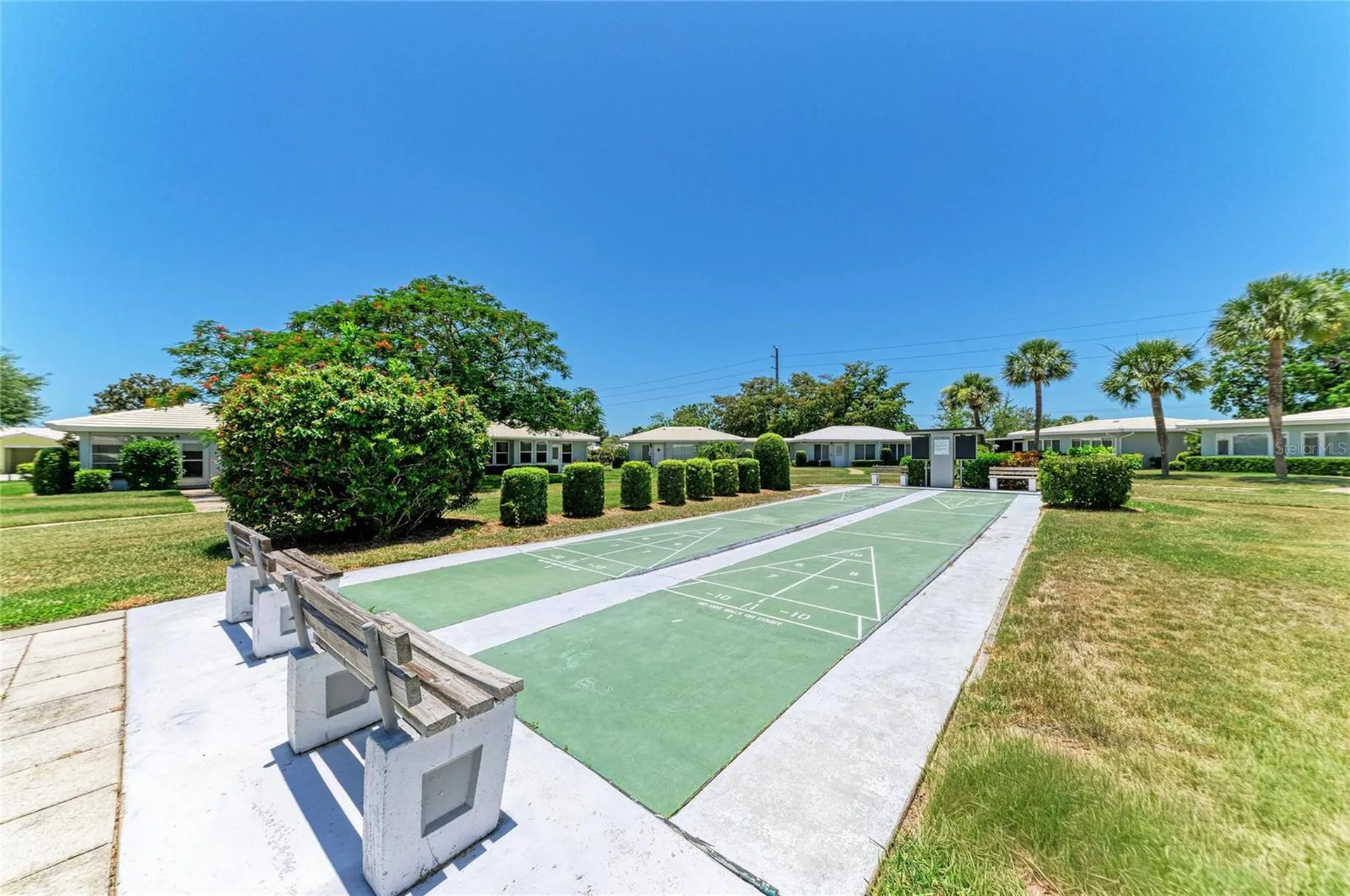 6905 9th Avenue W Bradenton FL 34209