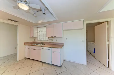 6905 9th Avenue W Bradenton FL 34209
