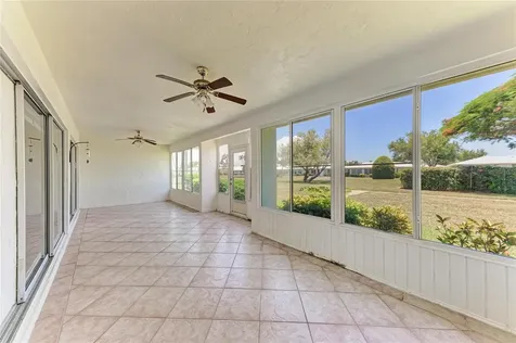 6905 9th Avenue W Bradenton FL 34209