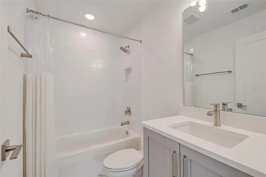 12574 Willstatter Avenue Orlando FL 32827