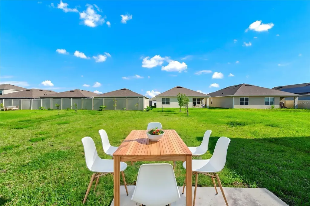 529 Talisi Loop St Cloud FL 34771