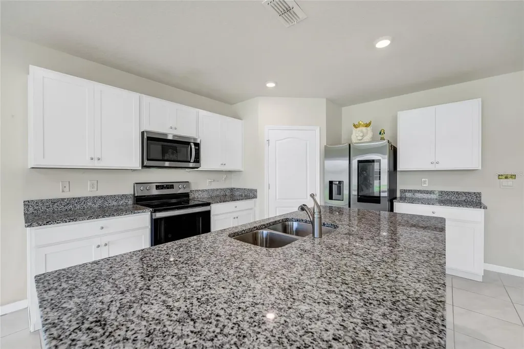 529 Talisi Loop St Cloud FL 34771