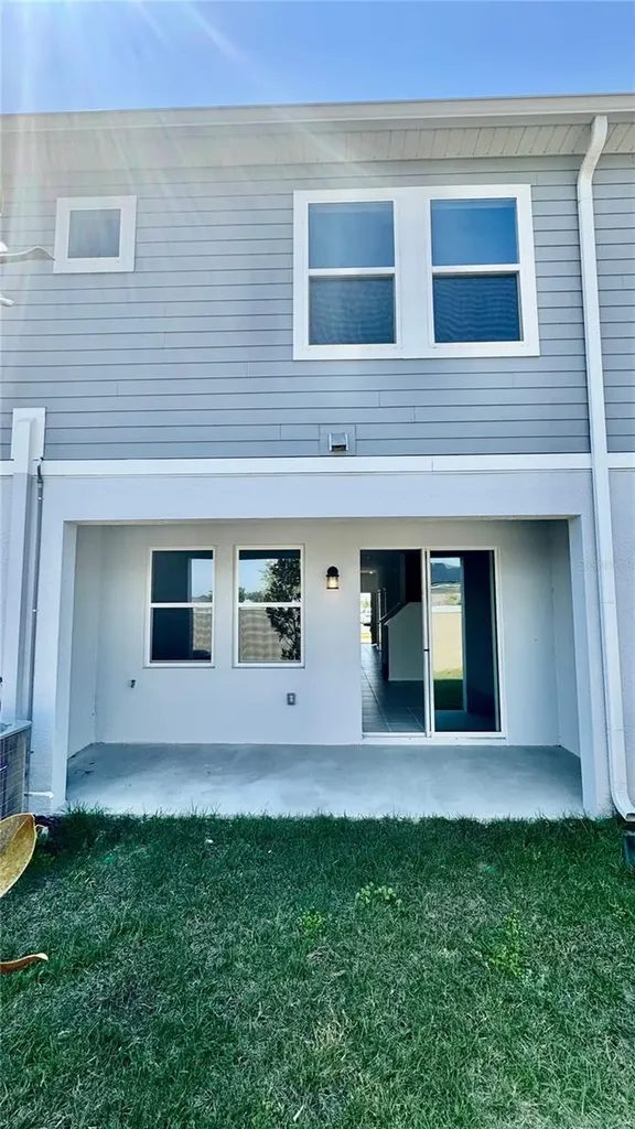 319 Sol Vista Drive Dundee FL 33838