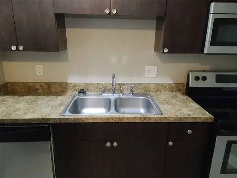 4211 W North A Street Tampa FL 33609
